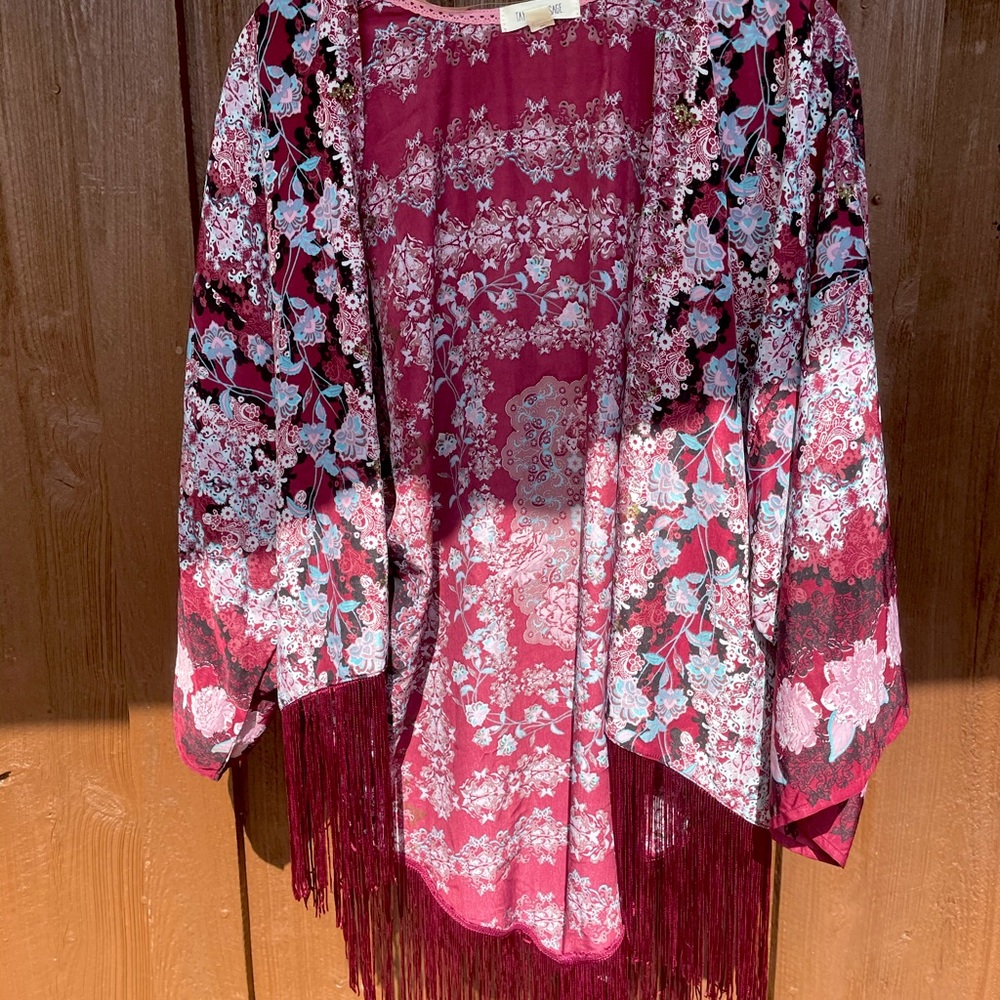 Taylor & Sage Maroon Kimono